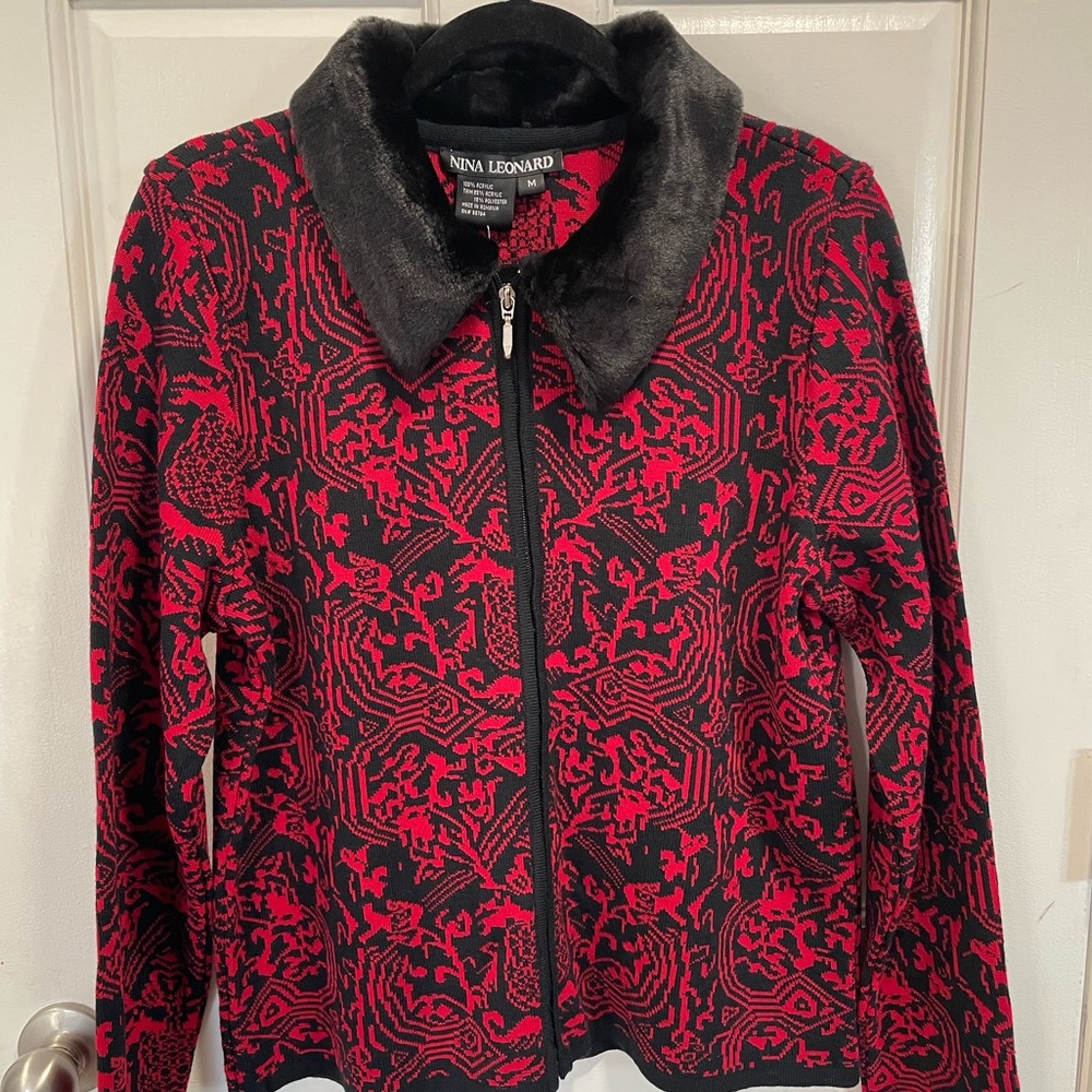 NWT Nina Leonard Zip Sweater w/Faux Fur On The Collar Long Sleeve